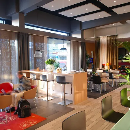 Ibis Centre Leiden