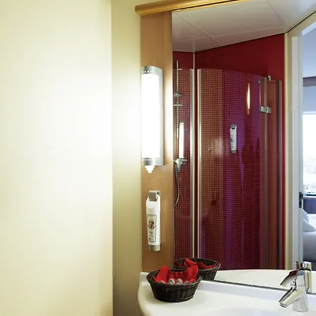 Ibis Centre 3* Лейден