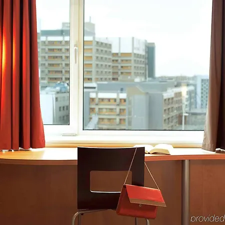 Ibis Centre Hotel 3*