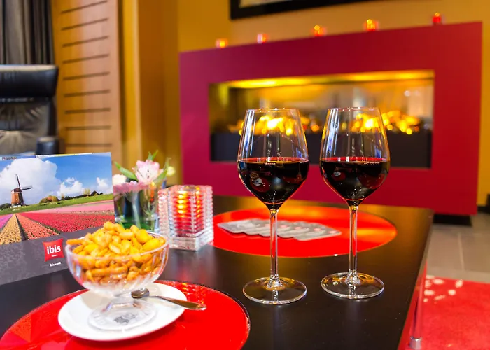 莱顿中心宜必思酒店 酒店 莱顿