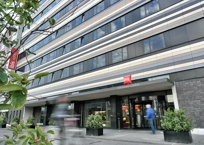 Hotel Ibis Centre 3*