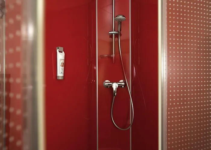 Ibis Centre 3* ליידן