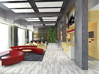 Hotel Ibis Centre 3*