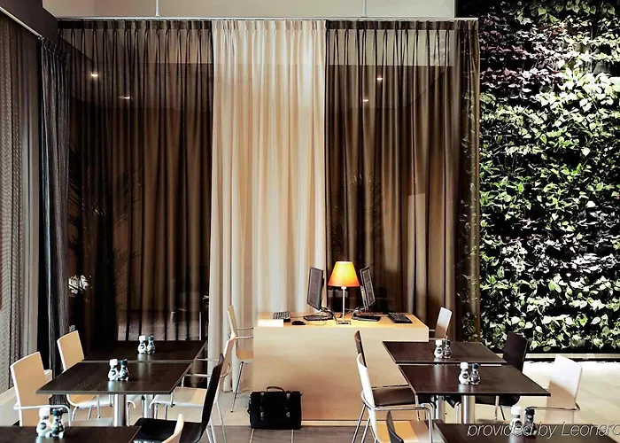 Hotel Ibis Centre 3*