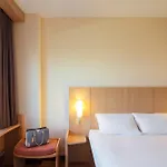 Ibis Centre Hotel